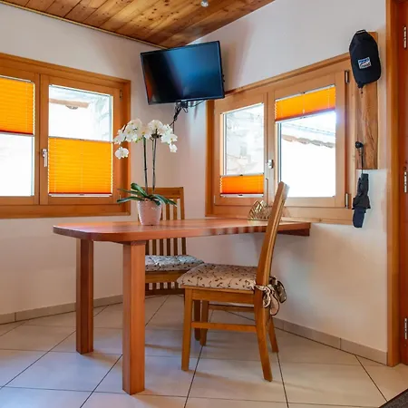 Appartement Fiesch, Mit Aussensitzplatz *